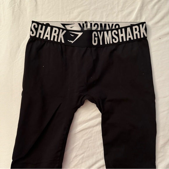 Gymshark Black Workout Leggings - Picture 2 of 3